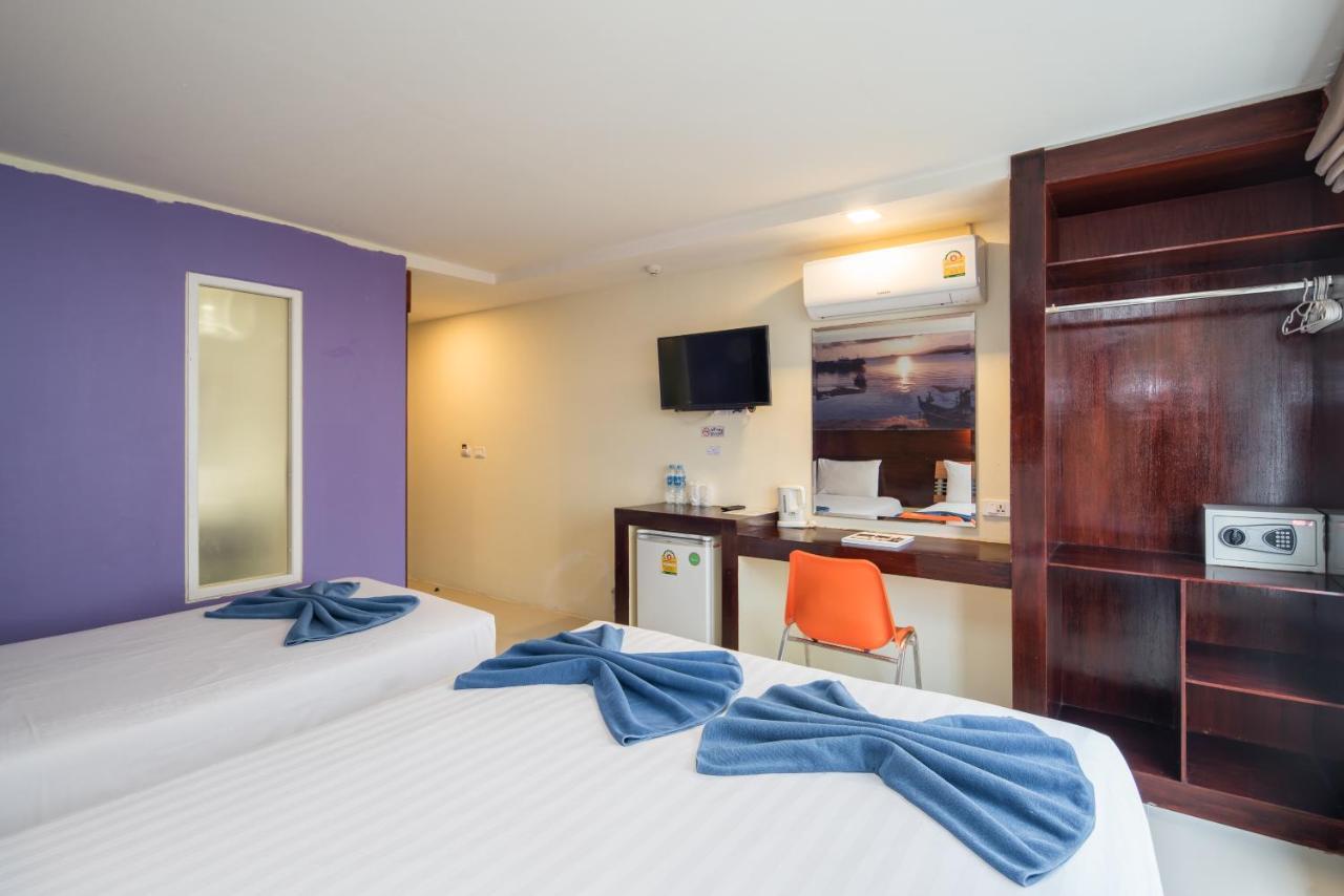 Patong Buri Resort Exterior photo